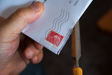 Санкт-Петербург: Состоялось гашение почтовой марки в честь 75-летия полного освобождения Ленинграда от фашистской блокады Санкт-Петербург: Состоялось гашение почтовой марки в честь 75-летия полного освобождения Ленинграда от фашистской блокады