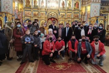 Москва: «Доброе угощение»: акция «Крещенские сладости»