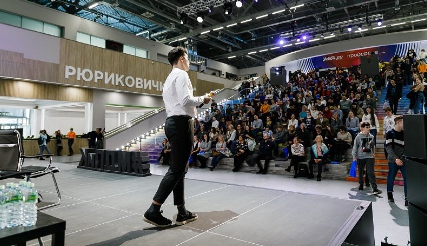 Москва: Московский день профориентации и карьеры посетили 15 000 человек Москва: Московский день профориентации и карьеры посетили 15 000 человек