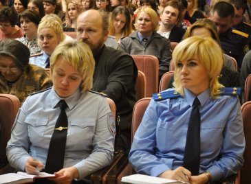 Калужская область: В Международный день интернета Калуга решила обратить внимание на его безопасность Калужская область: В Международный день интернета Калуга решила обратить внимание на его безопасность