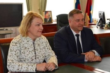 Костромская область: Губернатор Сергей Ситников вручил награды Костромской области за большой вклад в развитие региона Костромская область: Губернатор Сергей Ситников вручил награды Костромской области за большой вклад в развитие региона