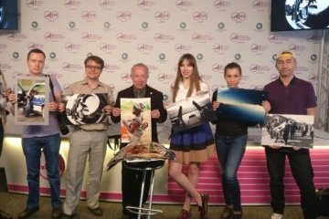 Павел Марков провел мастер-класс для участников «Медиа-школы» по фотожурналистике Павел Марков провел мастер-класс для участников «Медиа-школы» по фотожурналистике