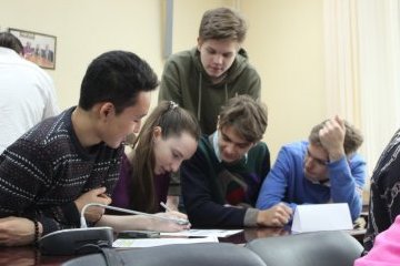 Санкт-Петербург: LeaderCup на одной волне с молодежью
