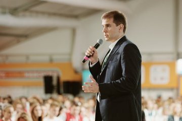 Волонтёрство через всю жизнь: на Клязьме обсудили, как государство влияет на развитие добровольчества Волонтёрство через всю жизнь: на Клязьме обсудили, как государство влияет на развитие добровольчества