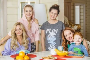 Интервью с актрисой Анастасией Денисовой из сериала «Деффчонки» Интервью с актрисой Анастасией Денисовой из сериала «Деффчонки»