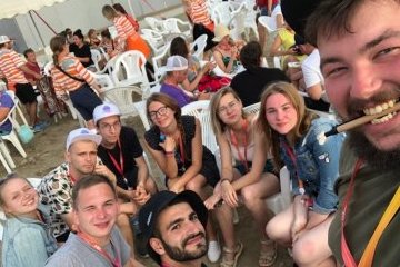 Республика Крым: На фестивале творческих сообществ «Таврида – АРТ» выступили музыкальные исполнители Республика Крым: На фестивале творческих сообществ «Таврида – АРТ» выступили музыкальные исполнители