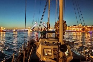 Санкт-Петербург: В Петербург вернулась яхта «Мария»