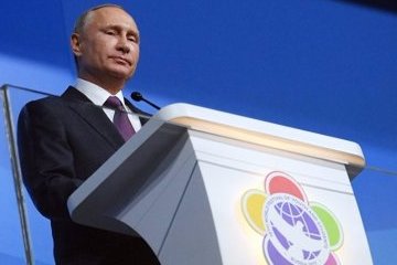 Краснодарский край: Владимир Путин после сессии «Валдайского клуба» зашел в кафе в Олимпийском парке и пообщался с участниками ВФМС Краснодарский край: Владимир Путин после сессии «Валдайского клуба» зашел в кафе в Олимпийском парке и пообщался с участниками ВФМС