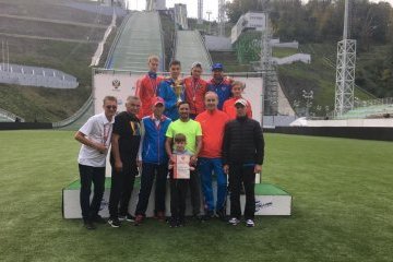 Московская область: Сборная Московской области выиграла золото на чемпионате России по прыжкам на лыжах с трамплина Московская область: Сборная Московской области выиграла золото на чемпионате России по прыжкам на лыжах с трамплина