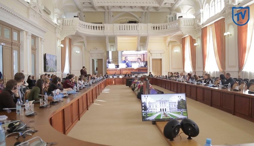 Томская область: На научном форуме в ТГУ выступили эксперты по антропологии космоса Томская область: На научном форуме в ТГУ выступили эксперты по антропологии космоса