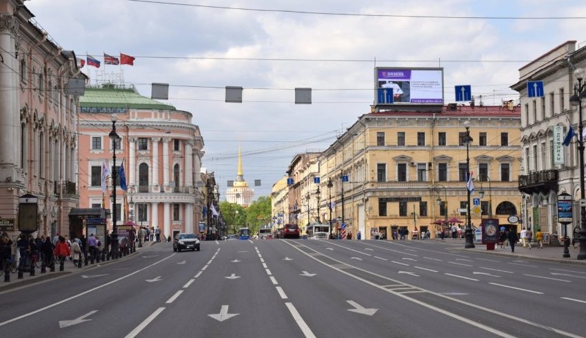 В Невском районе торжественно открылся футбольный стадион В Невском районе торжественно открылся футбольный стадион