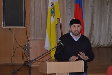 Чеченская Республика: Участник премии МИРа 2020 Сайпуддин Гучигов