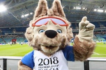 Московская область: Подмосковный завод изготавливает официальную сувенирную продукцию чемпионата мира по футболу Московская область: Подмосковный завод изготавливает официальную сувенирную продукцию чемпионата мира по футболу