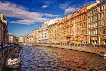 Санкт-Петербург: Переезд из столицы в регион
