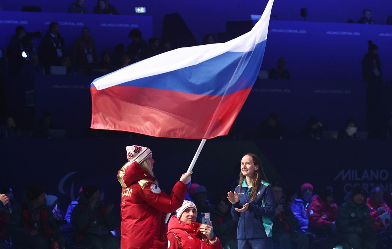 Шестеро смелых: как самая маленькая сборная заставила говорить о себе весь мир